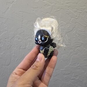 Lol‎ Skunk Toy